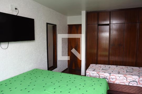 Quarto 1 de casa à venda com 2 quartos, 150m² em Jardim Marabá(zona Sul), São Paulo