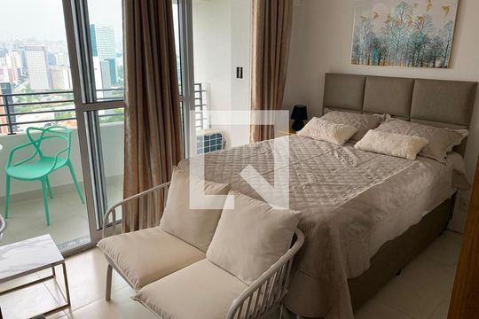 Quarto de kitnet/studio para alugar com 1 quarto, 25m² em Butantã, São Paulo