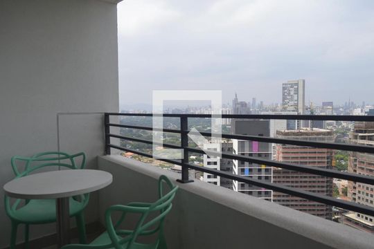 Varanda de kitnet/studio para alugar com 1 quarto, 25m² em Butantã, São Paulo