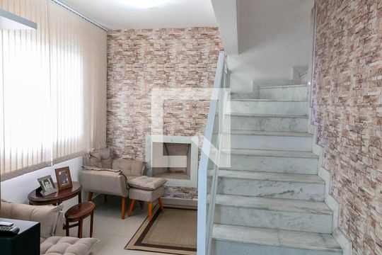 Sala de casa de condomínio à venda com 3 quartos, 126m² em Cabeceira, Nova Lima