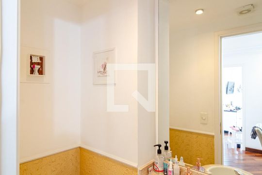 Lavabo de apartamento à venda com 3 quartos, 106m² em Jabaquara, São Paulo