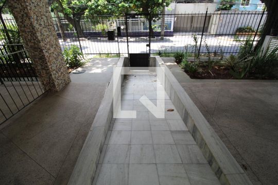 Acessibilidade de apartamento à venda com 2 quartos, 87m² em Anil, Rio de Janeiro