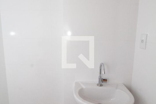 Banheiro Social de apartamento à venda com 2 quartos, 34m² em Jardim Vila Formosa, São Paulo