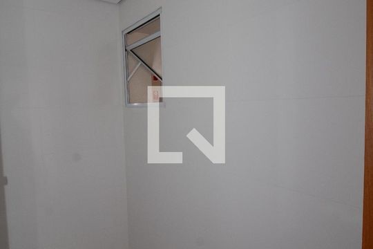 Banheiro Social de apartamento à venda com 2 quartos, 43m² em Jardim Vila Formosa, São Paulo