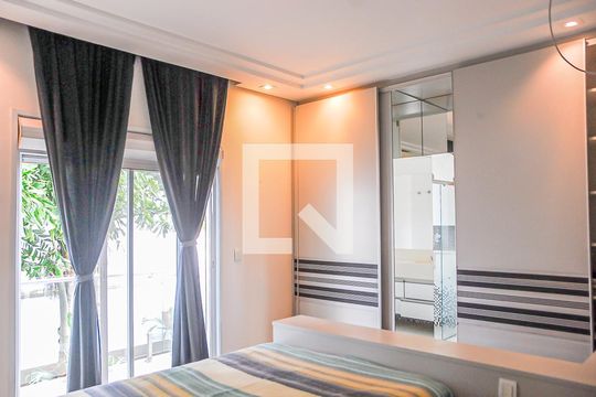 Quarto Suíte de casa à venda com 4 quartos, 444m² em Independência, São Bernardo do Campo