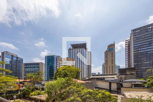 Vista da Varanda de apartamento para alugar com 2 quartos, 97m² em Pinheiros, São Paulo