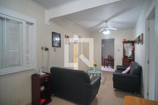 Sala de casa à venda com 2 quartos, 140m² em Santos Dumont, São Leopoldo