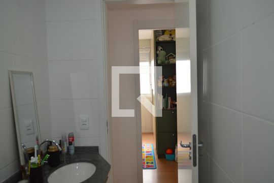 Banheiro de apartamento à venda com 2 quartos, 50m² em Cambuci, São Paulo