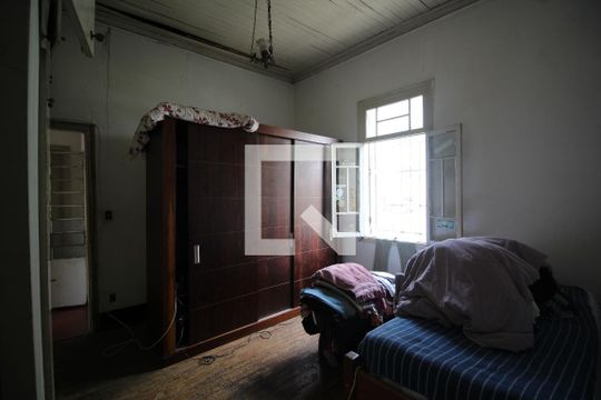 Quarto 2 de casa à venda com 3 quartos, 1330m² em Vila Albertina, São Paulo