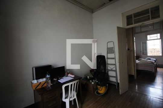 Quarto 1 de casa à venda com 3 quartos, 1330m² em Vila Albertina, São Paulo