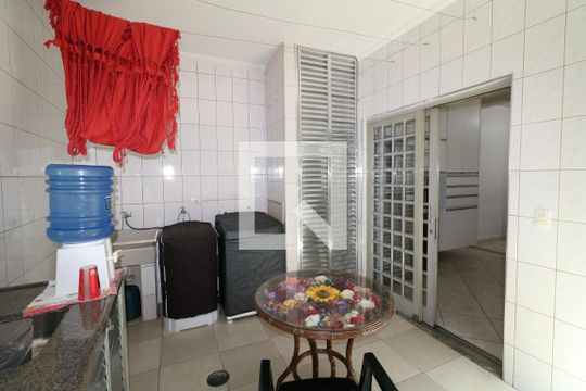 Área de Serviço Gourmet de casa à venda com 3 quartos, 150m² em Vila Sabrina, São Paulo
