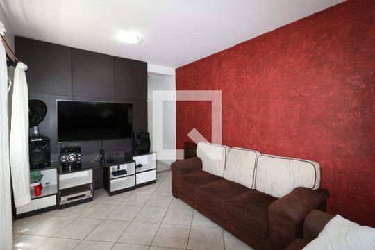 Casa à venda com 3 quartos, 150m² em Vila Sabrina, São Paulo