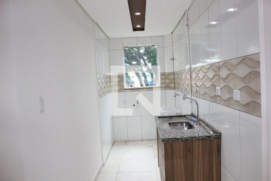 Cozinha de apartamento para alugar com 1 quarto, 65m² em Jardim São Francisco, Guarulhos