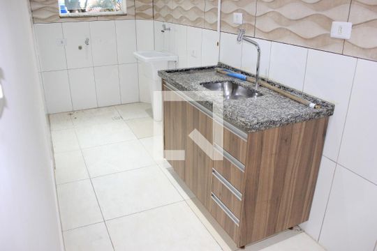 Cozinha de apartamento para alugar com 1 quarto, 65m² em Jardim São Francisco, Guarulhos