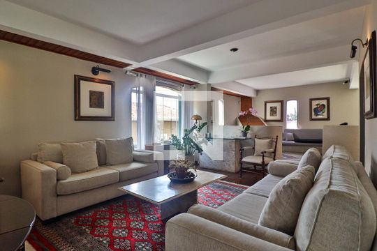 Casa para alugar com 3 quartos, 350m² em Jardim Los Angeles, São Paulo