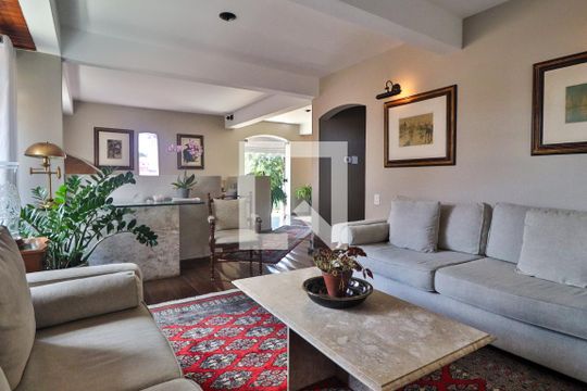Sala de casa para alugar com 3 quartos, 350m² em Jardim Los Angeles, São Paulo