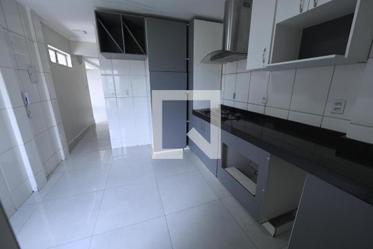 Cozinha de apartamento para alugar com 3 quartos, 180m² em Setor Pedro Ludovico, Goiânia