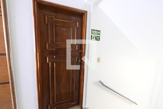 Entrada de apartamento para alugar com 3 quartos, 180m² em Setor Pedro Ludovico, Goiânia