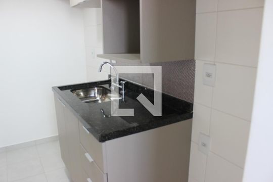 Cozinha de apartamento à venda com 2 quartos, 51m² em Horto Florestal, Jundiaí