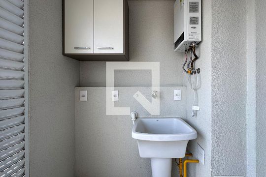 Área de Serviço de kitnet/studio para alugar com 1 quarto, 27m² em Campo Belo, São Paulo