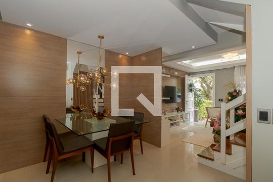 Sala de Jantar de casa à venda com 2 quartos, 83m² em Humaitá, Porto Alegre
