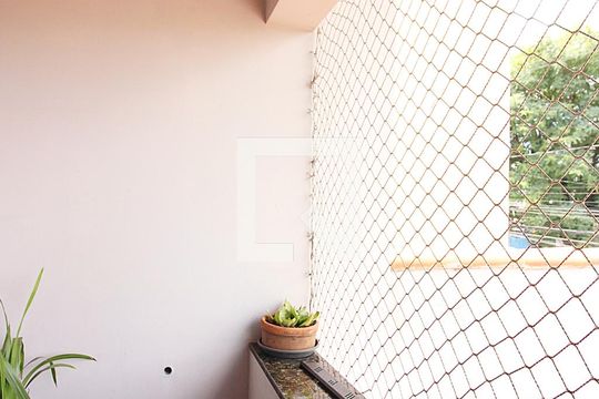 Sacada  de casa à venda com 4 quartos, 256m² em Paulicéia, São Bernardo do Campo