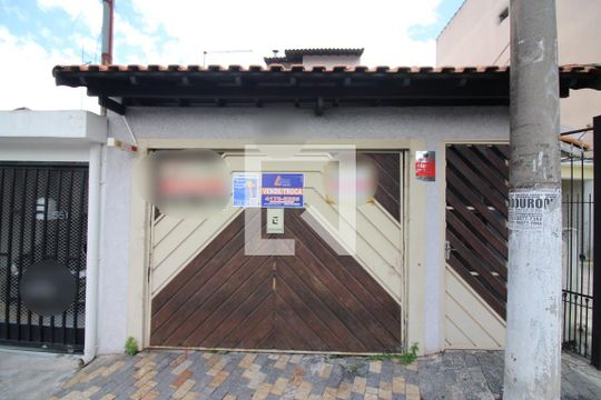 Fachada de casa à venda com 4 quartos, 256m² em Paulicéia, São Bernardo do Campo