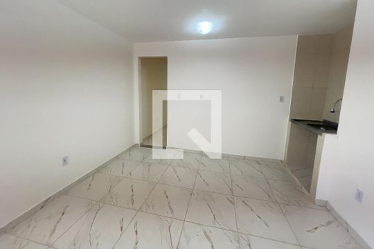Casa para alugar com 1 quarto, 20m² em Parque Paulicéia, Duque de Caxias