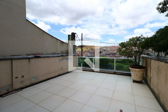 Varanda da Sala de casa à venda com 3 quartos, 350m² em Parque Sao Vicente, Santo André