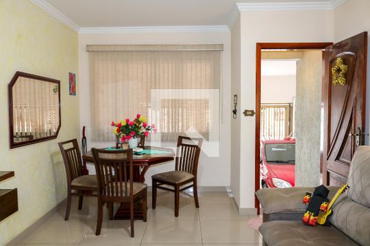 Sala de casa à venda com 3 quartos, 290m² em Vila Palmares, Santo André