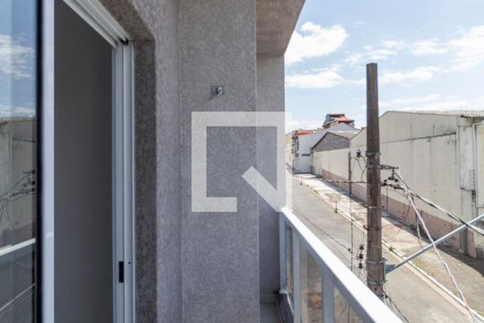 Varanda Quarto 1 de apartamento para alugar com 2 quartos, 42m² em Parque Paineiras, São Paulo