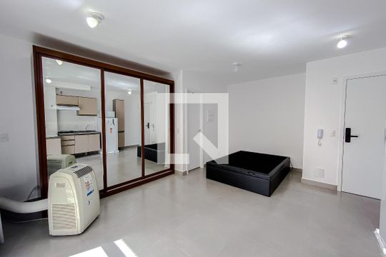Kitnet/Studio à venda com 1 quarto, 31m² em Vila Mariana, São Paulo