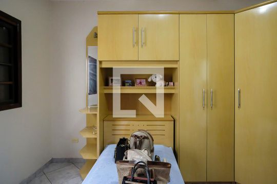 Quarto 2 de casa à venda com 5 quartos, 400m² em Santa Maria, São Caetano do Sul