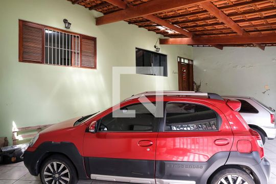 Garagem de casa à venda com 5 quartos, 400m² em Santa Maria, São Caetano do Sul