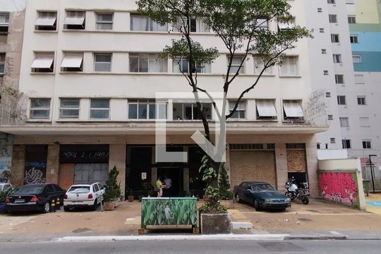 Fachada de apartamento à venda com 3 quartos, 140m² em Bela Vista, São Paulo