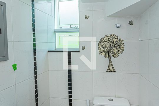 Lavabo de casa à venda com 3 quartos, 130m² em Vila Mangalot, São Paulo