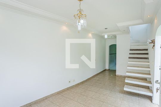 Sala de casa à venda com 3 quartos, 130m² em Vila Mangalot, São Paulo