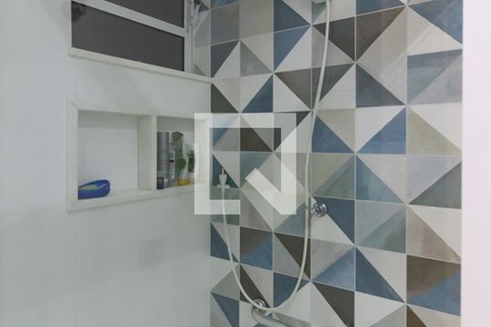 Detalhe do banheiro social 1 de apartamento para alugar com 4 quartos, 150m² em Ipanema, Rio de Janeiro