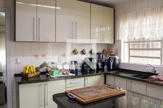 Cozinha de casa à venda com 2 quartos, 110m² em Liberdade, Novo Hamburgo