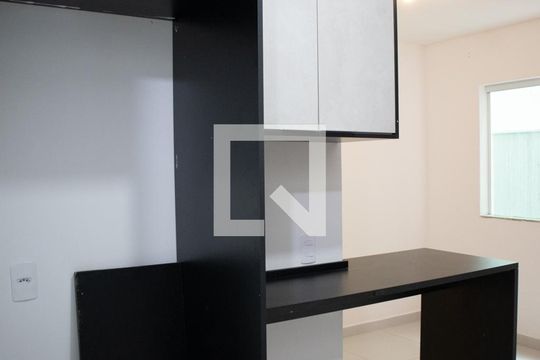 Cozinha e Área de Serviço de apartamento para alugar com 1 quarto, 32m² em Vila Gustavo, São Paulo
