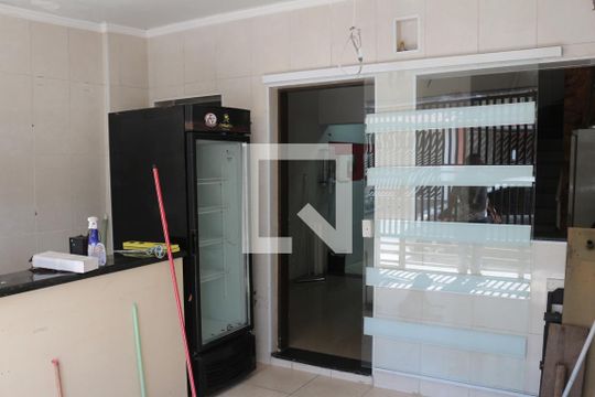 Garagem de casa à venda com 3 quartos, 140m² em Santo Antônio, São Caetano do Sul