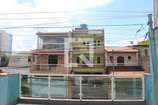 Sacada de casa à venda com 3 quartos, 140m² em Santo Antônio, São Caetano do Sul