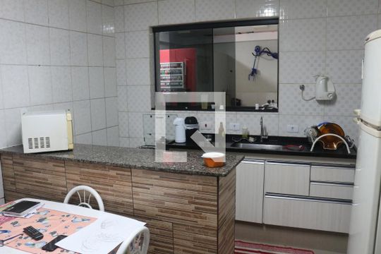 Cozinha de casa à venda com 3 quartos, 140m² em Santo Antônio, São Caetano do Sul
