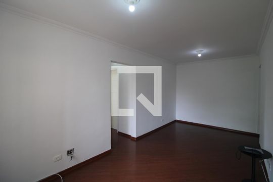Sala de apartamento para alugar com 2 quartos, 65m² em Jardim Umuarama, São Paulo