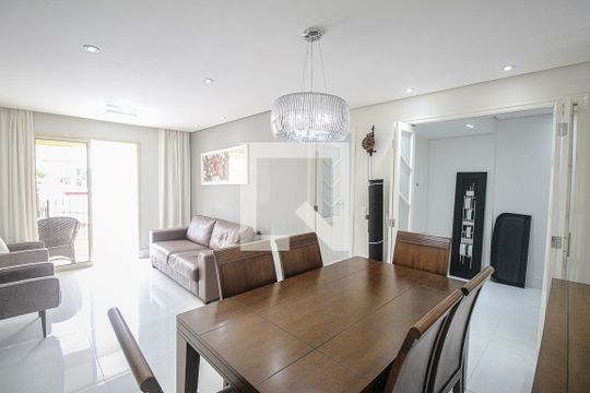 Apartamento para alugar com 2 quartos, 94m² em Vila Gomes Cardim, São Paulo