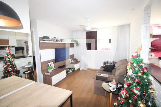 Apartamento para alugar com 2 quartos, 48m² em Quintino Bocaiúva, Rio de Janeiro