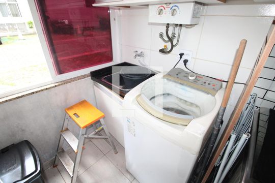 Área de Serviço de apartamento para alugar com 2 quartos, 48m² em Quintino Bocaiúva, Rio de Janeiro