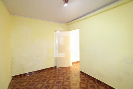 Quarto de casa para alugar com 1 quarto, 32m² em Parque Edu Chaves, São Paulo