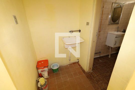 Área de Serviço de casa para alugar com 1 quarto, 32m² em Parque Edu Chaves, São Paulo