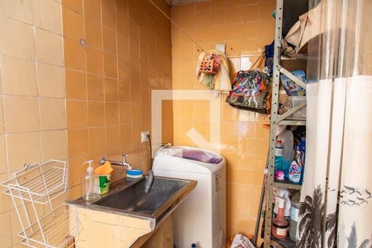 Área de serviço de casa à venda com 3 quartos, 180m² em Jardim da Glória, São Paulo